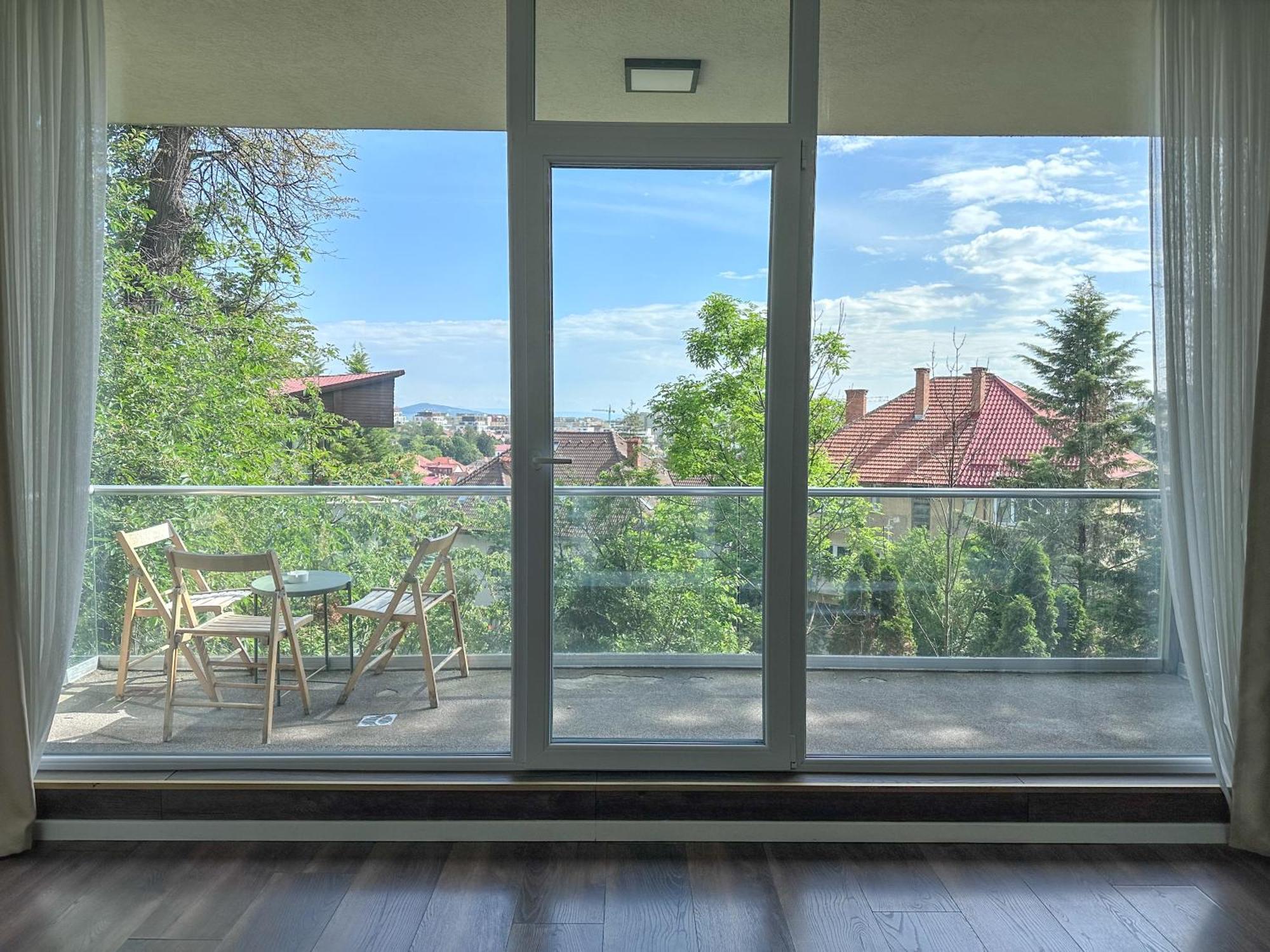 Central Maximus Apartment Brasov Exterior photo